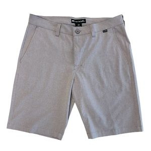 Travis Mathew Beck Wine Tasting Shorts, Size 33